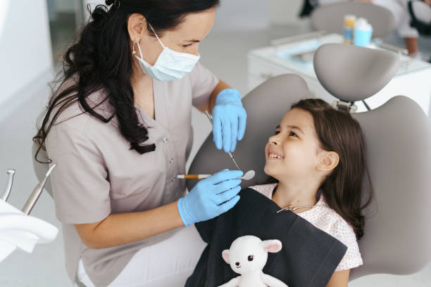 Best Cracked Tooth Emergency Dentist  in Green Tree, PA